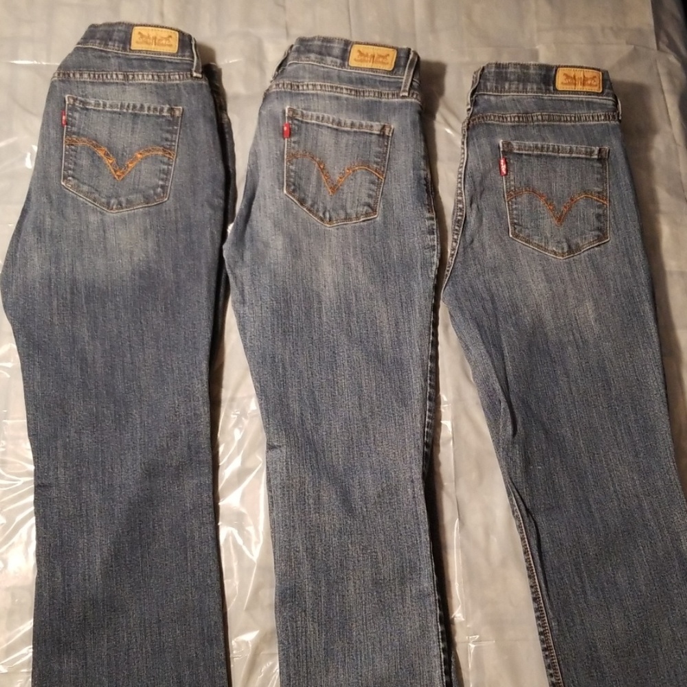 3 Pairs Levi's 525 Perfect Waist Jeans